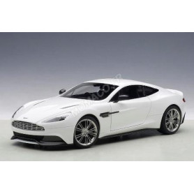 ASTON MARTIN VANQUISH 2015 BLANCHE