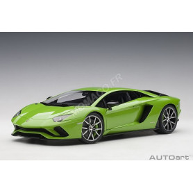 LAMBORGHINI AVENTADOR S 2017 VERT