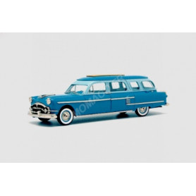 HENNEY PACKARD SUPER STATION WAGON 1954