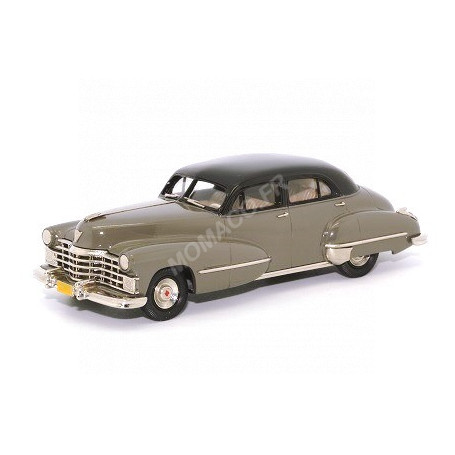 CADILLAC 62 4 PORTES SEDAN 1947 GRIS FONCE/GRIS CLAIR