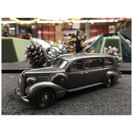 PONTIAC SUPERIOR PROVIDENT AMBULANCE 1937