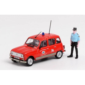 RENAULT 4L SDIS 79 DES DEUX-SEVRES AVEC FIGURINE