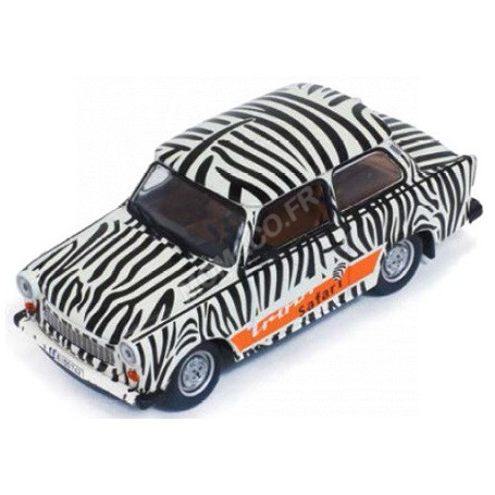 TRABANT 601 1970 NOIR/BLANC