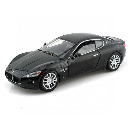 MASERATI GRAN TURISMO NOIR