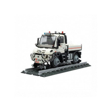 MERCEDES-BENZ UNIMOG U400 "SERSA"