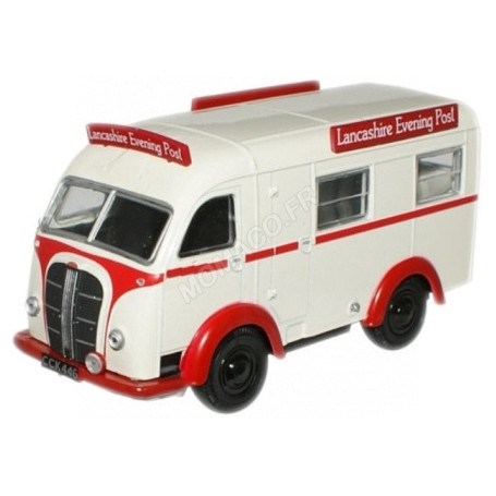 AUSTIN K8 LANCASHIRE
