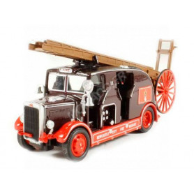 LEYLAND CUB FK7 NEWCASTLE CITY FIRE BRIGADE
