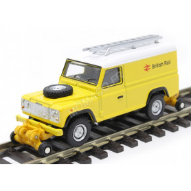 LAND ROVER DEFENDER 110 RAIL/ROAD "BRITISH RAIL"
