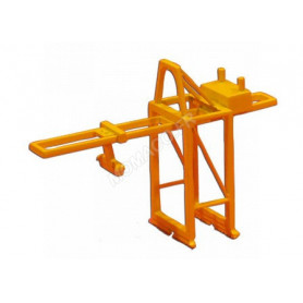 PANAMAX GRUE A CONTENEURS JAUNE