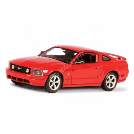 FORD MUSTANG GT 2005