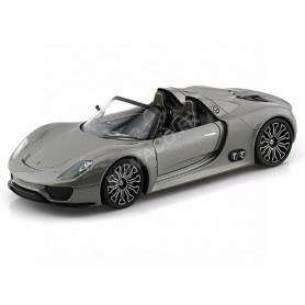 PORSCHE 918 SPYDER