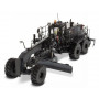 CATERPILLAR 18M3 NIVELEUSE AVEC FIGURINE