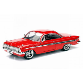 CHEVROLET IMPALA 1961 "FAST AND FURIOUS 8 (2017) - DOM"(EPUISE)