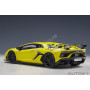 LAMBORGHINI AVENTADOR SVJ JAUNE 2 TONS