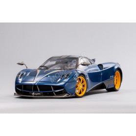PAGANI HUAYRA COUPE BLEUE (VAKF-12041)