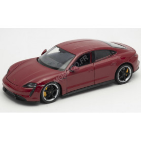 PORSCHE TAYCAN TURBO S