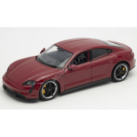 PORSCHE TAYCAN TURBO S