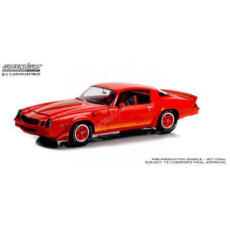 CHEVROLET CAMARO Z/28 1981 ROUGE AVEC TRI-BANDES ORANGE "Z28"