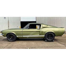 FORD MUSTANG SHELBY GT500 1967 VERTE BANDES BLANCHES