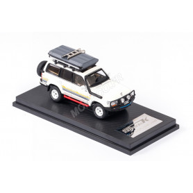TOYOTA LAND CRUISER 1990 J8 BLANC AVEC GALLERIE ET ACCESSOIRES