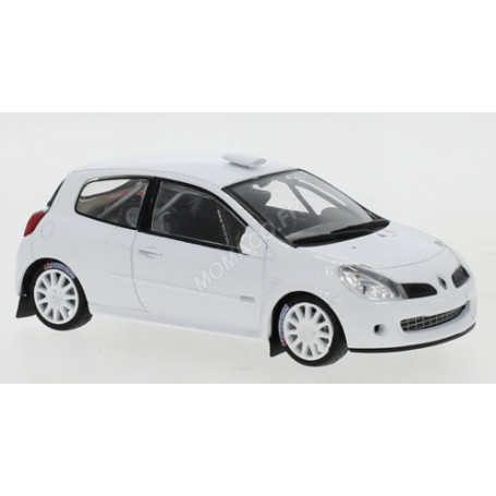 RENAULT CLIO R3C AVEC PHARES SUPPLEMENTAIRES BLANC