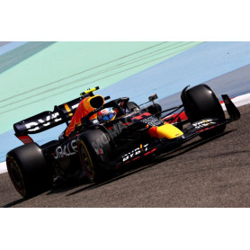 RED BULL F1 TEAM ORACLE RB18 11 SERGIO PEREZ 2022 (PACKAGING PREMIUM)