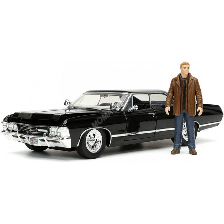 CHEVROLET IMPALA SPORT SEDAN 1967 NOIR "SUPERNATURAL (2005)" AVEC FIGURINE DEAN WINCHESTER