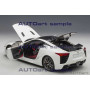 LEXUS LFA BLANC/NOIR